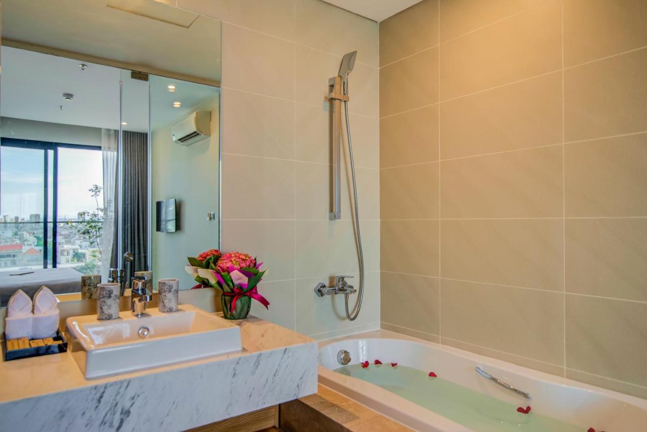 Moon Hotel And Apartment Da Nang Luaran gambar